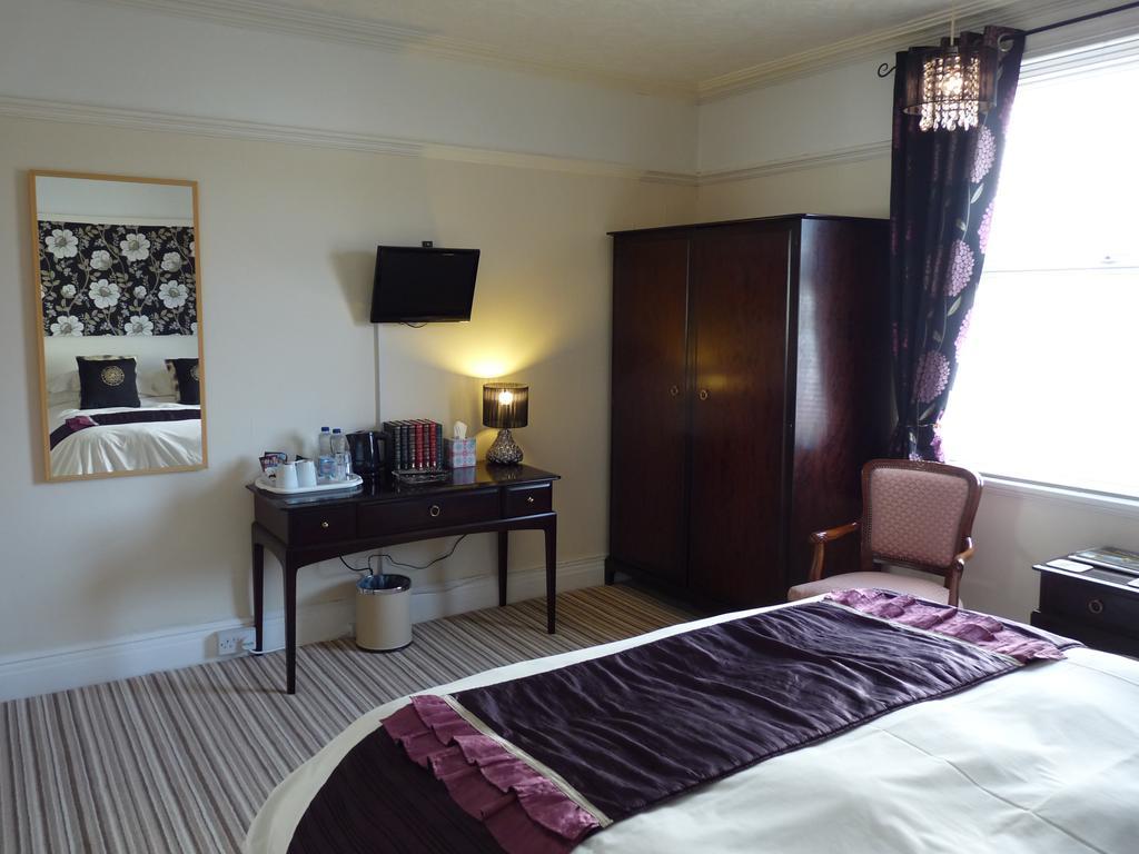 Cornerways Guest House Llandudno Exteriör bild