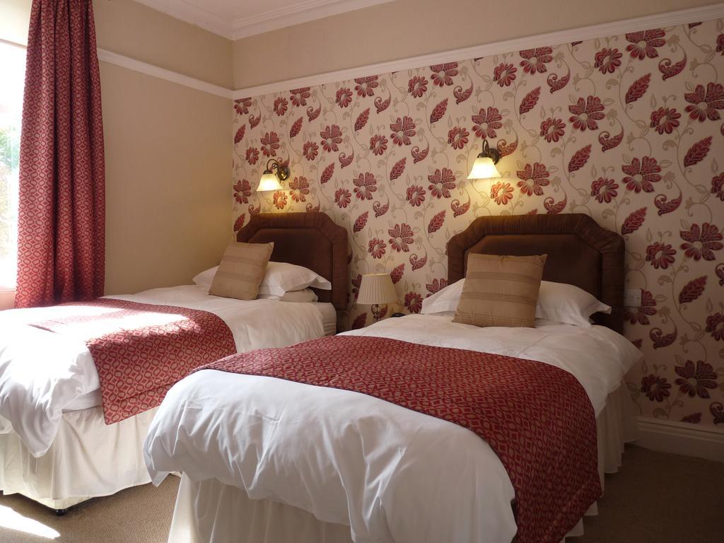 Cornerways Guest House Llandudno Exteriör bild